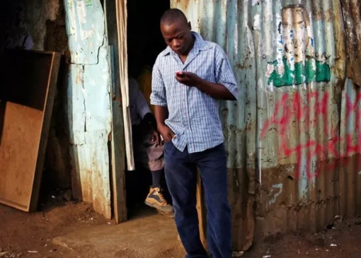 آیا هوش مصنوعی می‌تواند فقر را در جهان کاهش دهد؟