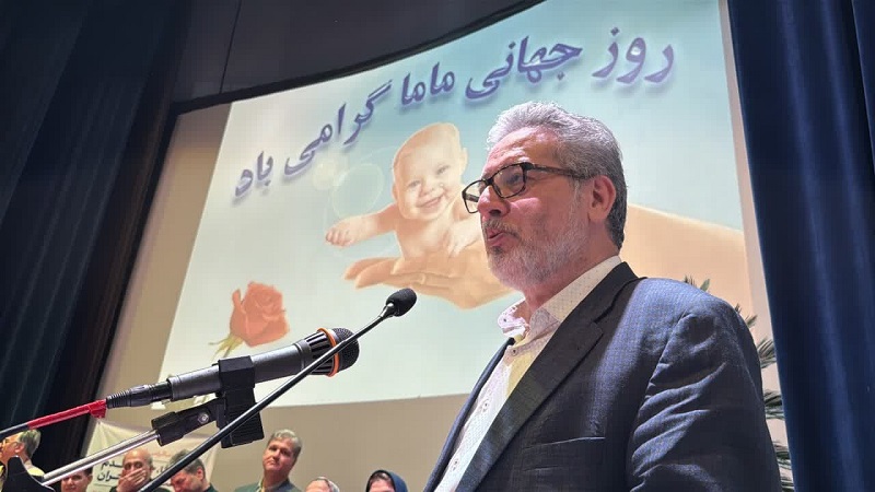 از ماما های نمونه دانشگاه تجلیل شد