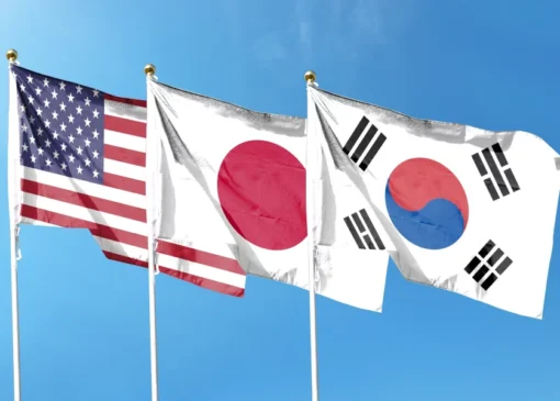 ایالات متحده توافق‌نامه‌های همکاری با ژاپن و کره جنوبی در زمینه‌های هوش مصنوعی و تراشه سازی امضا کرد