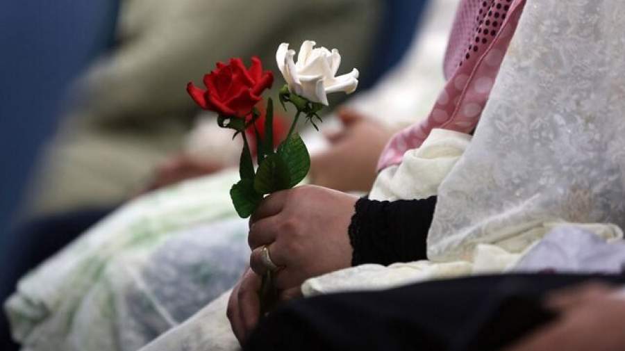 تجربه زنان از ازدواج دوباره؛ از «چالش» تا «امید» تجربه زنان از ازدواج دوباره؛ از «چالش» تا «امید»