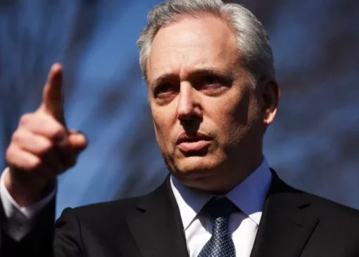 تزار هوش مصنوعی آمریکا ایده تصاحب مشاغل توسط هوش مصنوعی را اغراق‌آمیز می‌داند