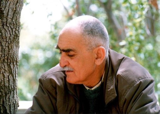 تصحیح ایرج افشار از «دیوان کهنه حافظ»