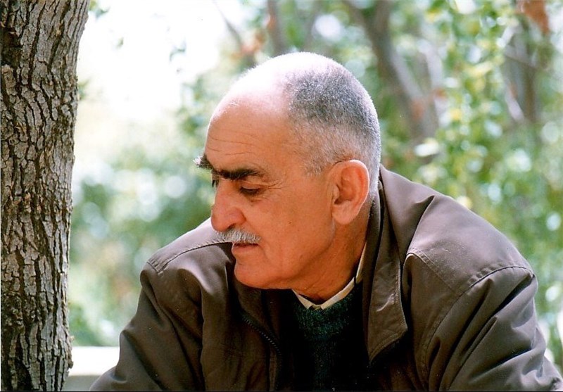 تصحیح ایرج افشار از «دیوان کهنه حافظ»