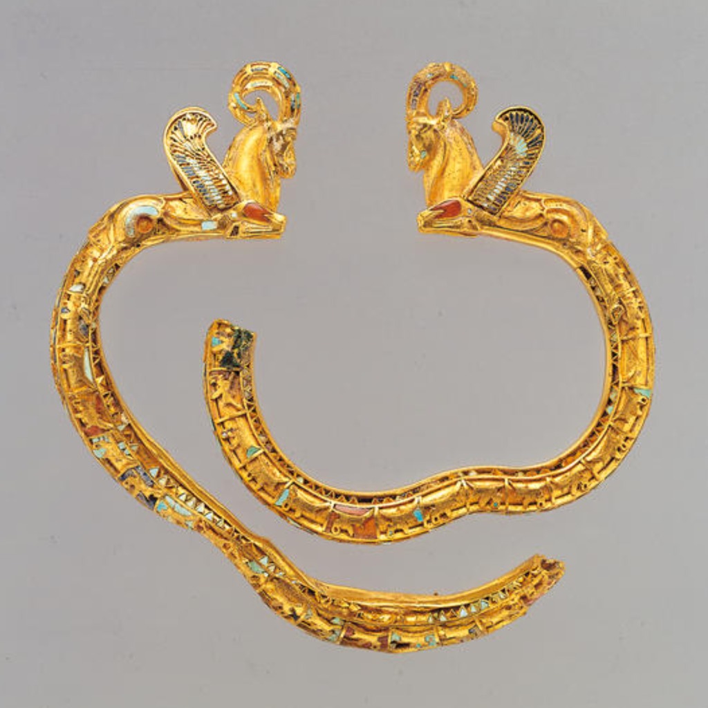 دستبند زرین هخامنشی