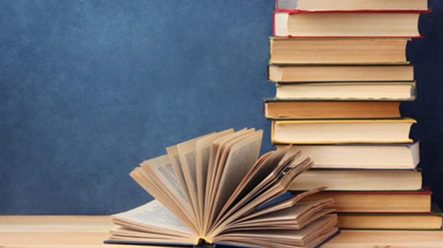 رشد روانی و هویت پایدار با مطالعه رشد روانی و هویت پایدار با مطالعه