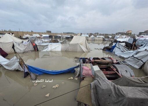 غزه؛ دیروز غرق در خون، امروز غرق در سیلاب