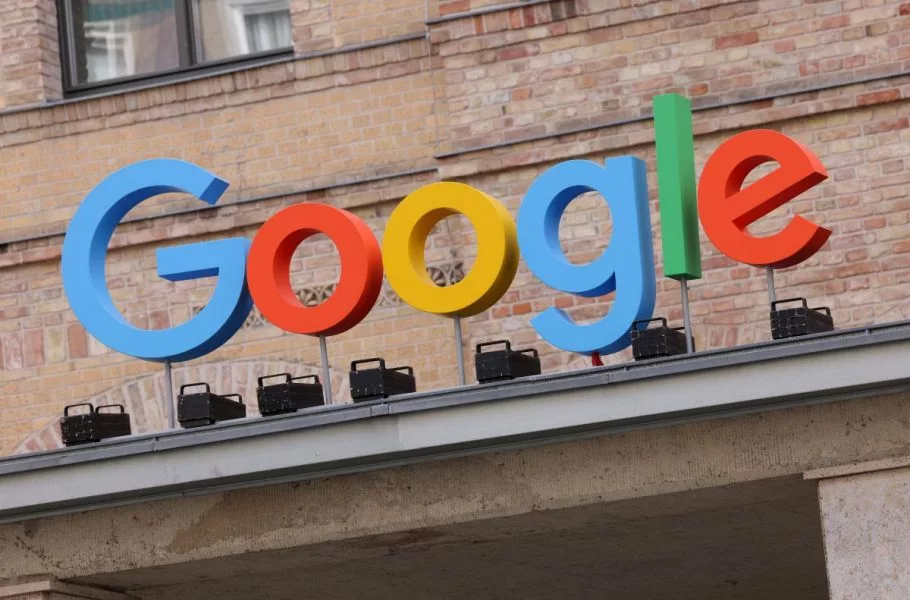 مبارزه حقوقی جدید گوگل؛ شرکت‌ها نباید مسئول توهمات هوش مصنوعی باشند