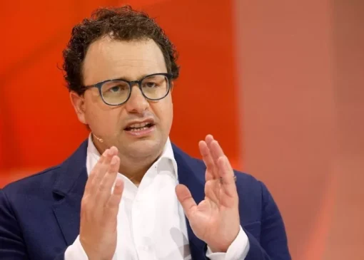 مدیرعامل آنتروپیک: ۹۰ درصد کدهای ما را هوش مصنوعی می‌نویسد