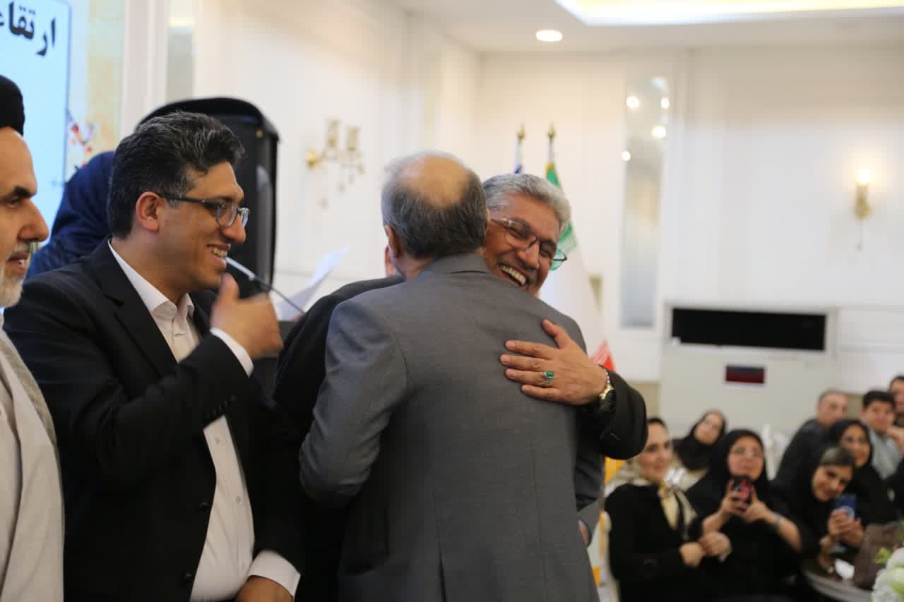 مراسم بزرگداشت روز استاد و تجلیل از مقام معلم در دانشگاه علوم پزشکی گلستان برگزار شد.‌