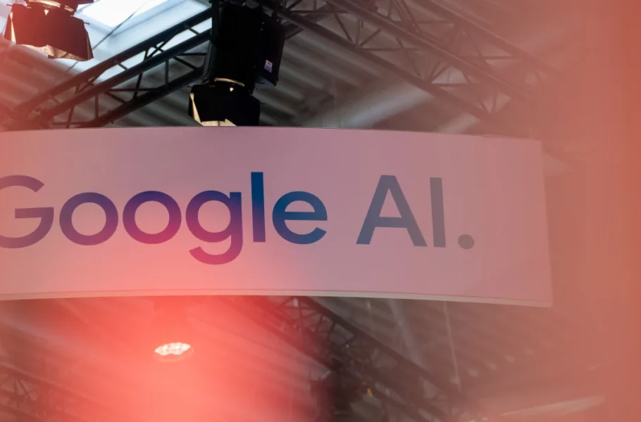 موج جدید تعدیل نیرو؛ گوگل ۲۰۰ پیمانکار بخش هوش مصنوعی خود را اخراج کرد