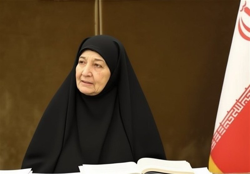 کرامت زن در قرآن؛ پاکدامنی، نه نگاه ابزاری