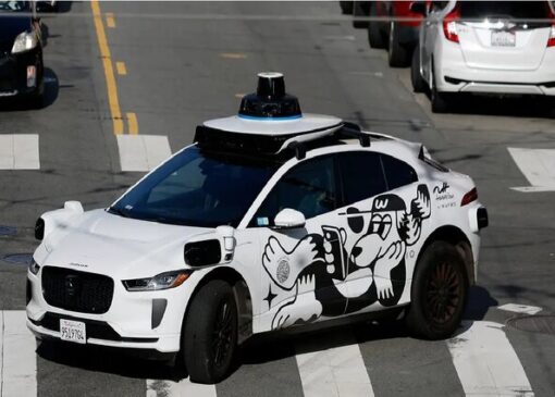 کمک هوش مصنوعی به خودروهای خودران برقی برای تشخیص لحظه‌ای از دست دادن کنترل