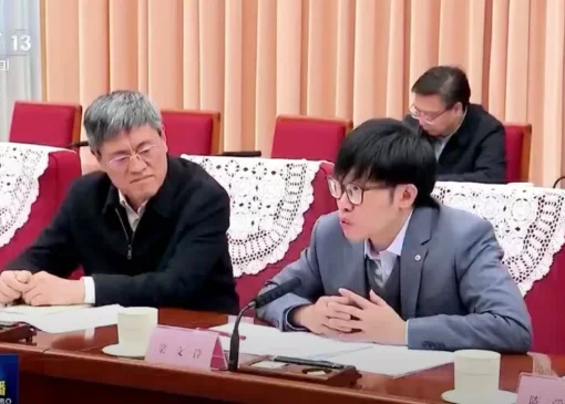 بنیانگذار هوش مصنوعی DeepSeek در آستانه تبدیل‌شدن به قهرمان ملی مردم چین