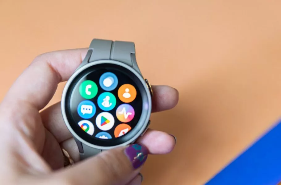 سامسونگ درباره پتانسیل هوش مصنوعی در دستگاههای پوشیدنی آینده خود توضیح میدهد سامسونگ درباره پتانسیل هوش مصنوعی در دستگاههای پوشیدنی آینده خود توضیح میدهد