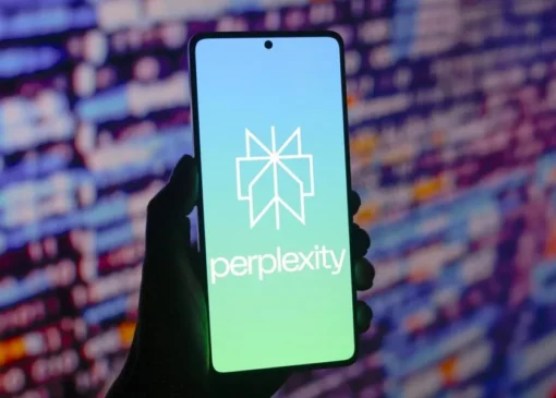 هوش مصنوعی پرپلکسیتی احتمالاً دستیار پیش‌فرض سری گلکسی S26 می‌شود