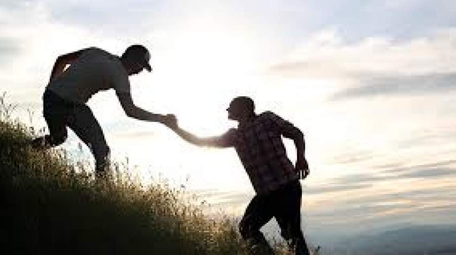 چگونه به یک دوست در بحران روانی کمک کنیم ؟ چگونه به یک دوست در بحران روانی کمک کنیم ؟