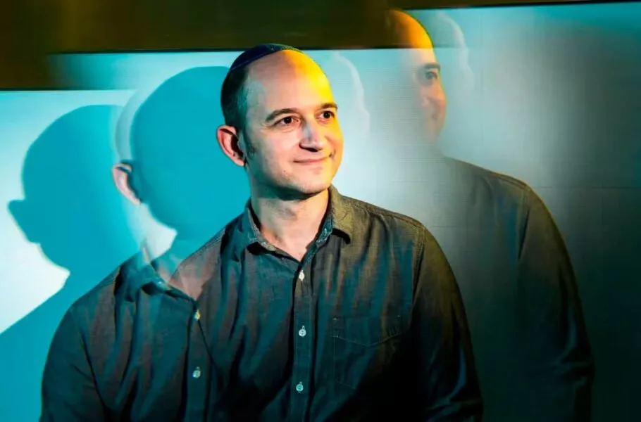 گوگل برای جذب مجدد محقق هوش مصنوعی خود 2.7 میلیارد دلار هزینه کرده است گوگل برای جذب مجدد محقق هوش مصنوعی خود 2.7 میلیارد دلار هزینه کرده است