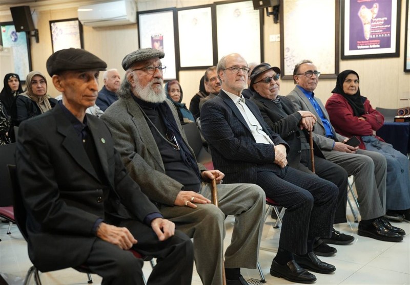 ارجمند: ایران با هزاران سال تمدن هرگز تسلیم نمیشود هنرمندان , داریوش ارجمند ,