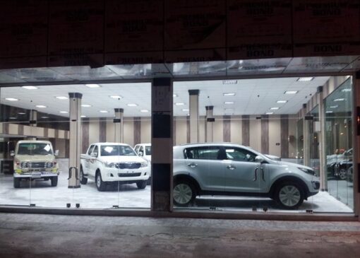 انتقاد دادستان از قیمت خودروها