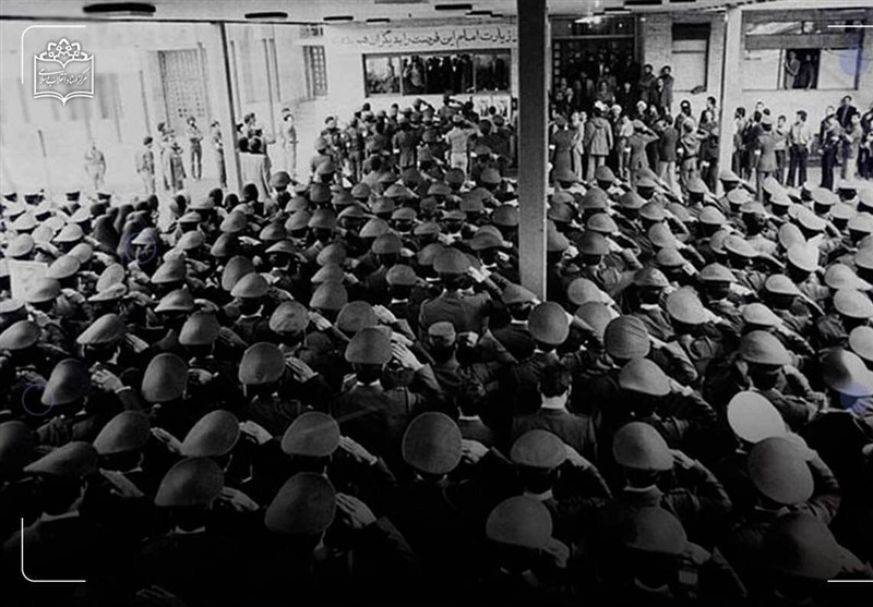 انقلاب اسلامی: فلسفه‌ای نو در گذرگاه معنا و تحول