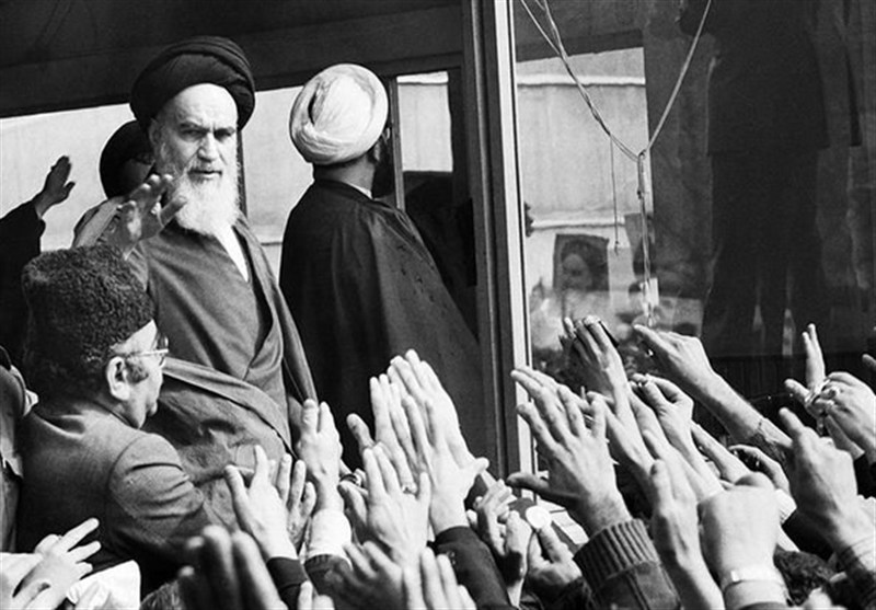 انقلاب اسلامی و مسئولیت اندیشه‌ورزی