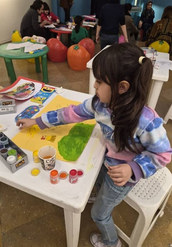 خیالینگاری در نگاه آینده؛ راهی برای تقویت هویت فرهنگی کودکان نقاشی , خوشنویسی ,