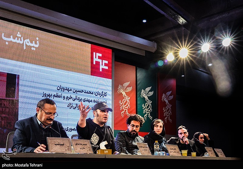 روز داغ جشنواره فجر/ وقتی مهدویان تمام قد پای همبسنگی و وطن ایستاد روز داغ جشنواره فجر/ وقتی مهدویان تمام قد پای همبسنگی و وطن ایستاد