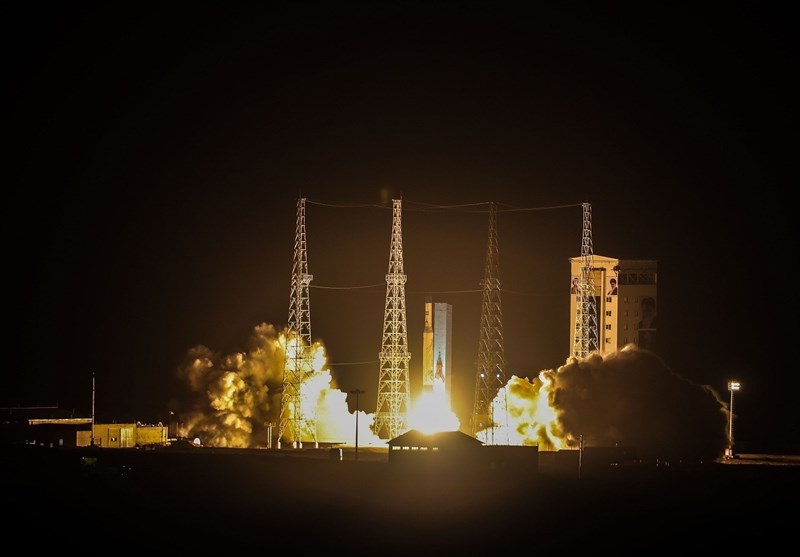 رونمایی از ماهواره ایرانی هاتف3؛ نسخه آزمایشی منظومه شهید سلیمانی رونمایی از ماهواره ایرانی هاتف3؛ نسخه آزمایشی منظومه شهید سلیمانی