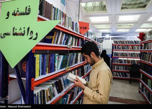 سهم هر 6 هزار جوان ایرانی، تنها یک کتابخانه عمومی!