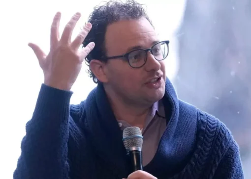 مدیرعامل آنتروپیک: نمی‌دانیم هوش مصنوعی خودآگاه شده است یا نه