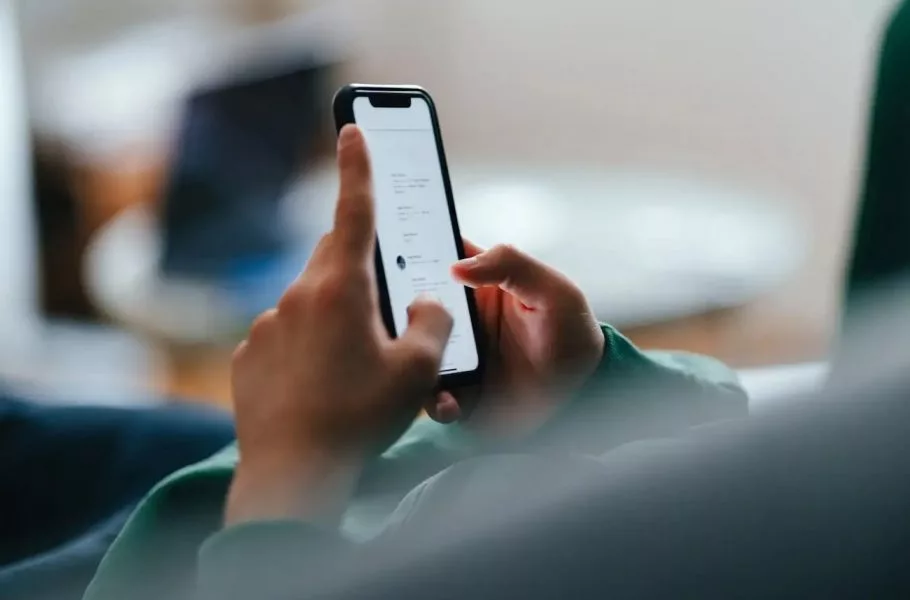 هشدار دانشمندان آکسفورد: مشاوره پزشکی با هوش مصنوعی میتواند خطرناک باشد هشدار دانشمندان آکسفورد: مشاوره پزشکی با هوش مصنوعی میتواند خطرناک باشد