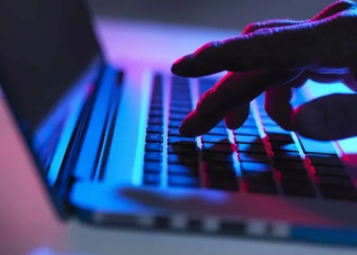 هشدار محققان: بات‌ها در شبکه‌های اجتماعی می‌توانند افکار عمومی را فریب دهند