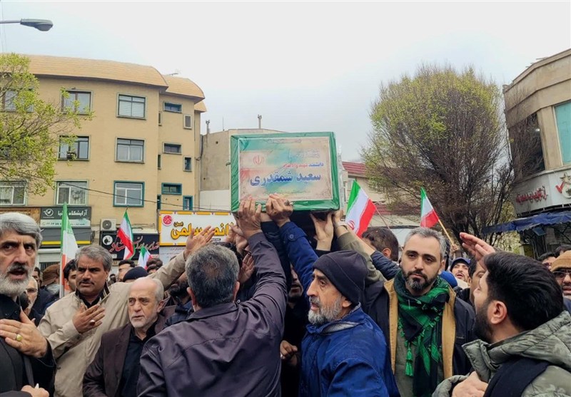 دانشمند شهید شمقدری و فرزندانش به خاک سپرده شدند دانشمند شهید شمقدری و فرزندانش به خاک سپرده شدند