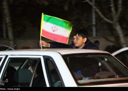 شبی که پرچم‌ها بالای بالا بود!