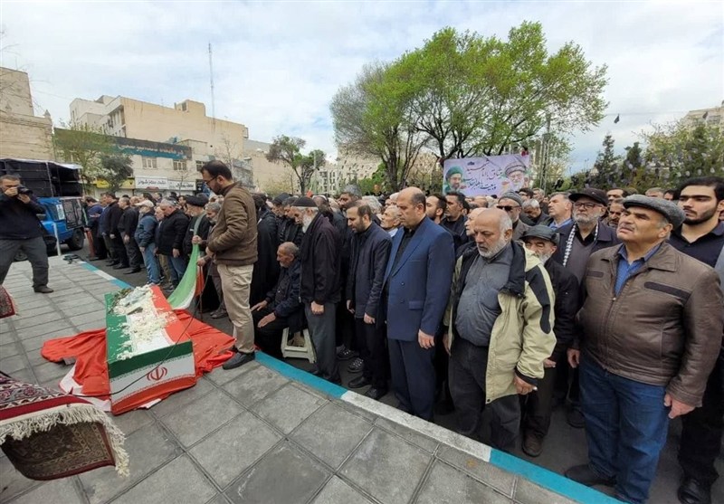 مادر شهیدان افراسیابی به دیدار 5 فرزند شهیدش رسید