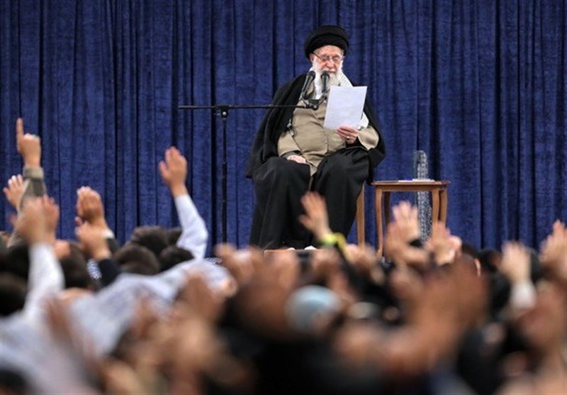 مرور محور بیانات رهبر شهید انقلاب در آخرین دیدار رمضانی