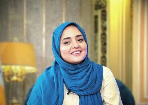 نرگس محمدی: وجب به وجب وطن را با قلب‌مان نگه می‌داریم