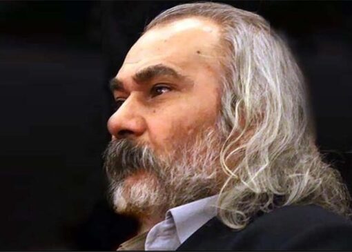 یوسفعلی میرشکاک برای این روزها سرود