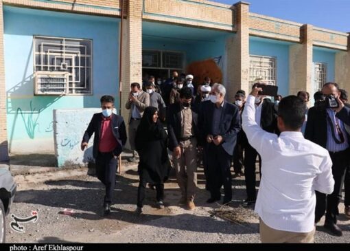 آغاز بازسازی مدارس آسیب دیده در جنگ سوم تحمیلی