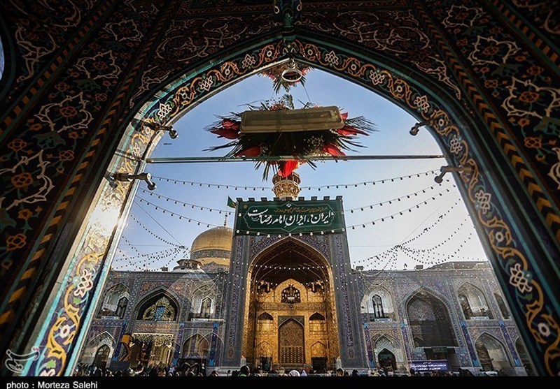 آن هنگام که امام رضا(ع) خلافت را در آینه حقیقت شکست