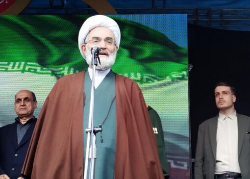 آیت الله فلاحتی: بانوان جان‌فدا فرشتگان دفاع از ارزش‌های الهی هستند