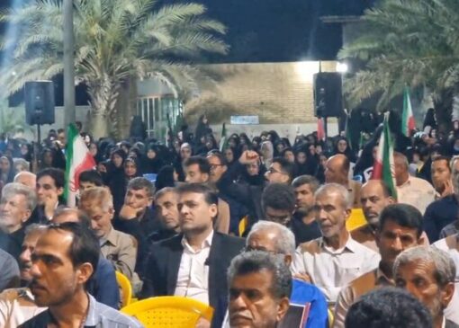 اجتماع شبانه مردم آبدان