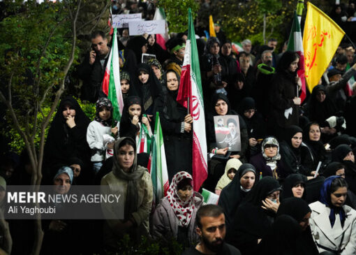 اجتماع شبانه مردم املش