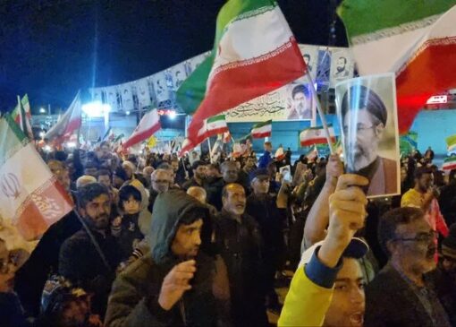 اجتماع پرشور ساوجی‌ها در شب پنجاه و ششم بیعت با رهبر معظم انقلاب