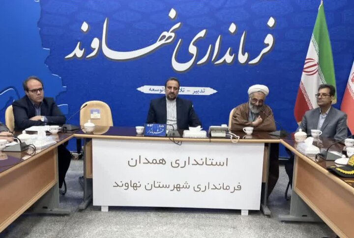 ارزیابی مدیران نهاوند به شکل روزانه و سرزده