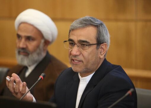 استاندار خراسان رضوی:انحصار در خدمات گمرکی را نمی‌پذیریم