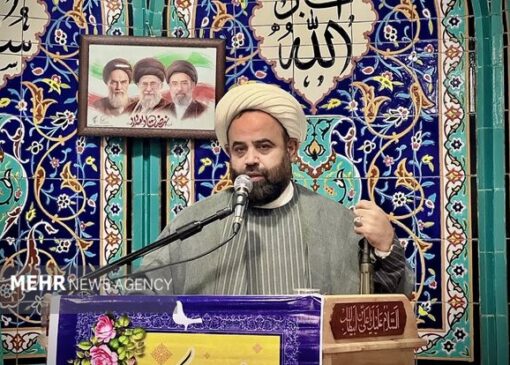 امام جمعه سیراف: بازسازی اقتصادی پساجنگ نیازمند مدیریت جهادی است