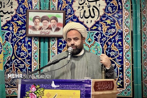 امام جمعه سیراف: بازسازی اقتصادی پساجنگ نیازمند مدیریت جهادی است