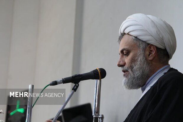 امام جمعه پردیسان: محاصره دریایی آمریکا نقض آتش‌بس است