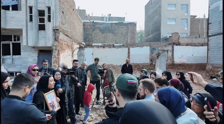 بازدید خبرنگاران خارجی از محله قرهباغی تبریز بازدید خبرنگاران خارجی از محله قرهباغی تبریز